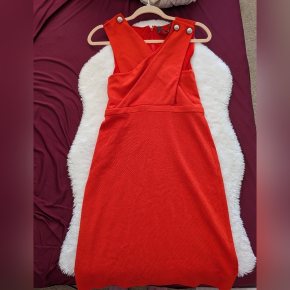 Beautiful Gucci Orange Sleeveless Dress - Picture 2 of 9